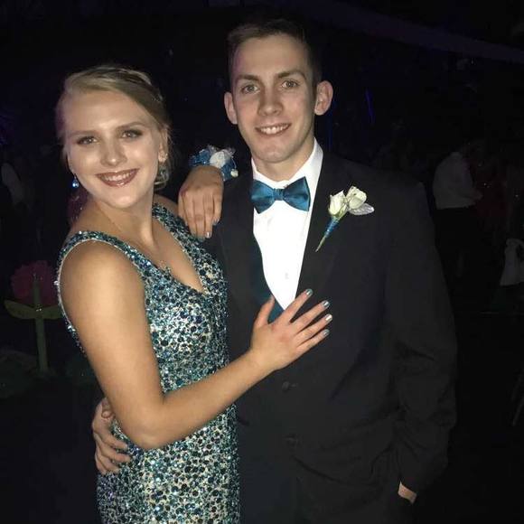 Meet your Posher, Hunter - Picture 1 of 1